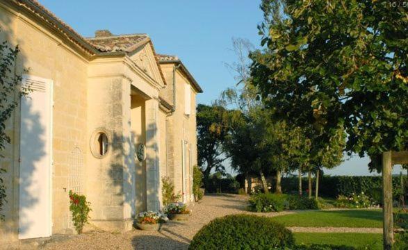 Chateau Belles Graves Bed and Breakfast Pomérols Εξωτερικό φωτογραφία