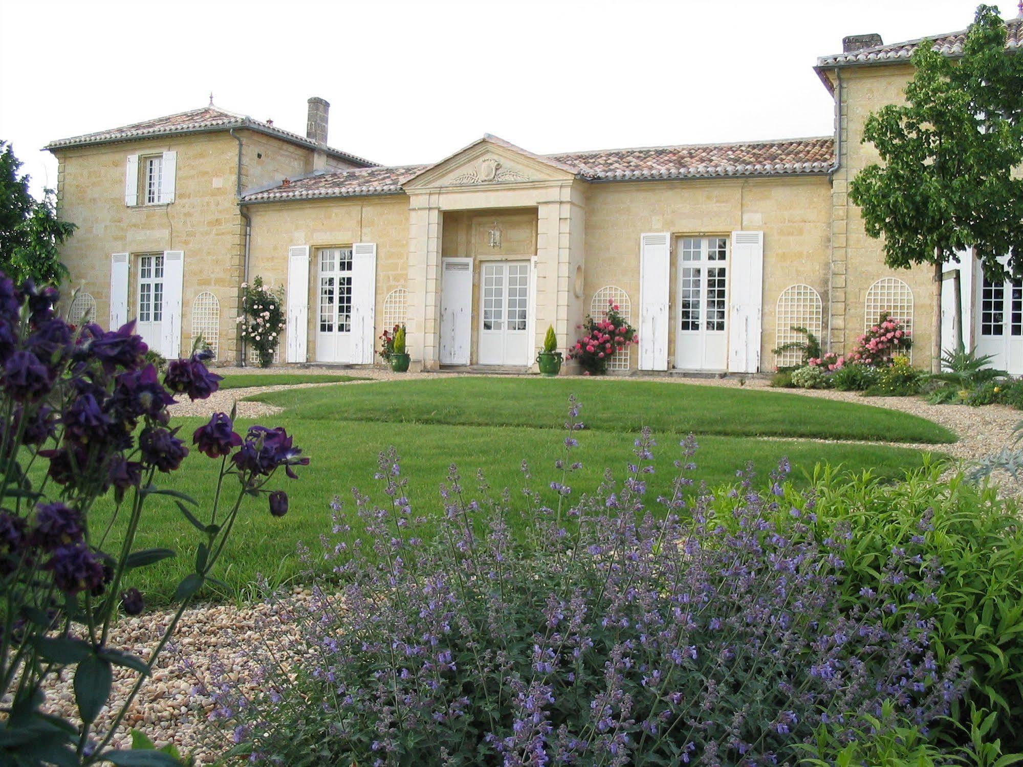 Chateau Belles Graves Bed and Breakfast Pomérols Εξωτερικό φωτογραφία