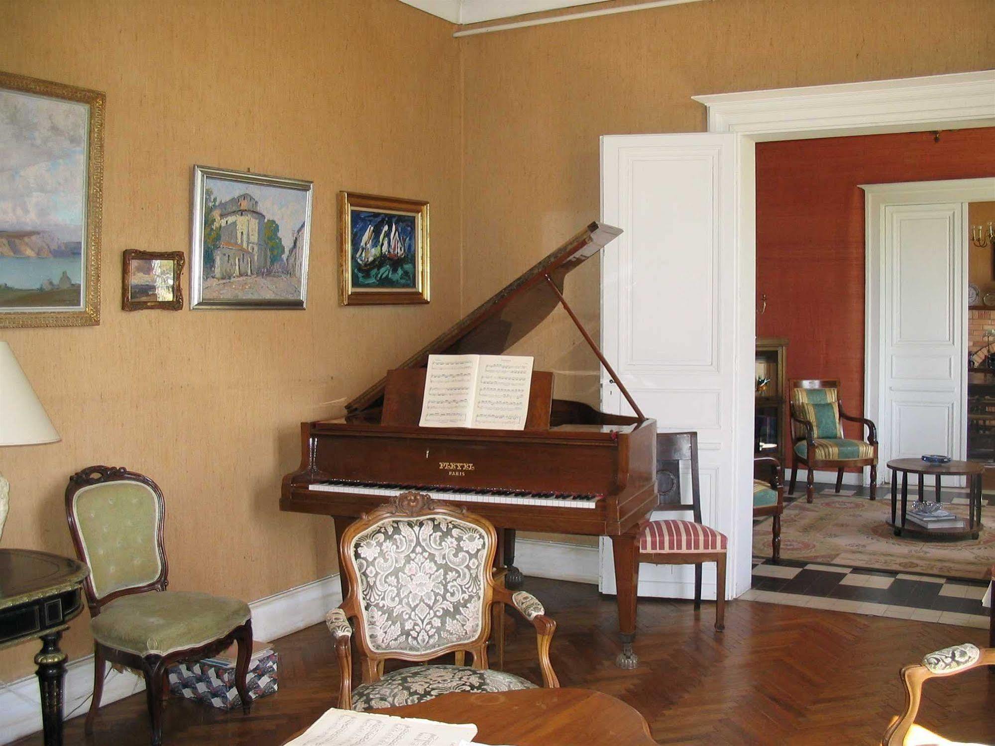 Chateau Belles Graves Bed and Breakfast Pomérols Εξωτερικό φωτογραφία